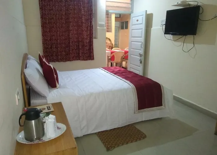 Kstdc Hotel Mayura Talakaveri, Bhagamandala